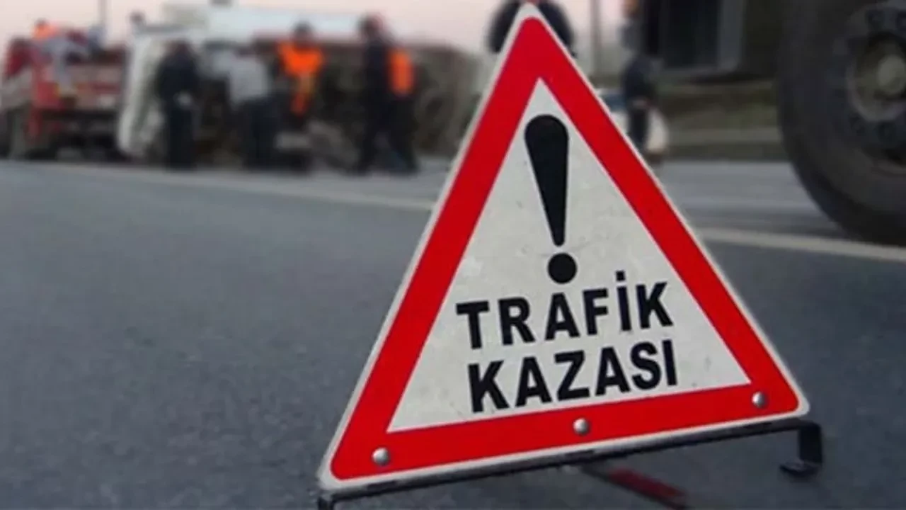 İstanbul Beyoğlu’nda zincirleme kaza: 9 araç birbirine girdi