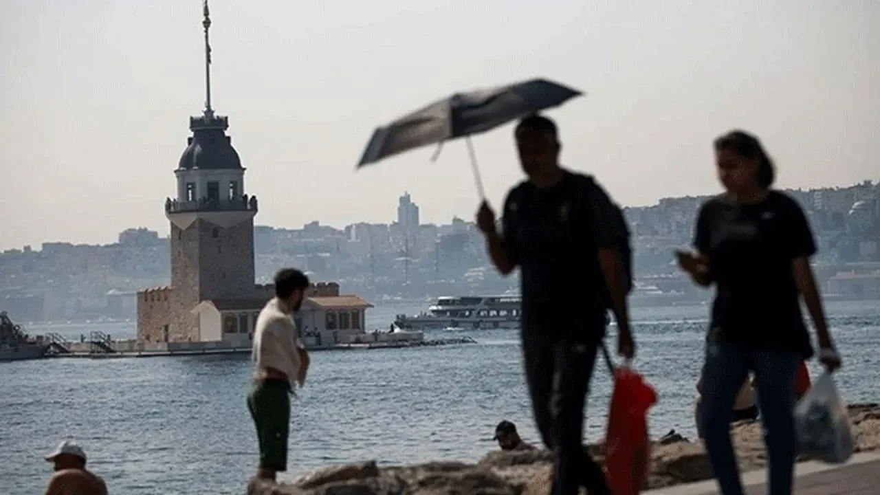Afrika sıcakları Türkiye’yi kavuracak: İstanbul’da hissedilen 40 dereceyi bulacak