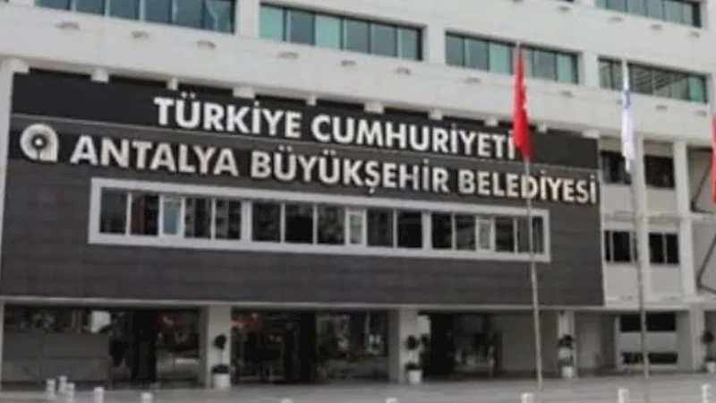 Antalya Büyükşehir Belediyesi’nde üst düzey gözaltılar