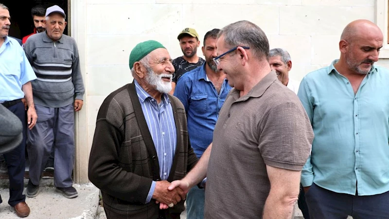 Vali Ziya Polat, Eşmeyazı Köyü’nde vatandaşlarla buluştu