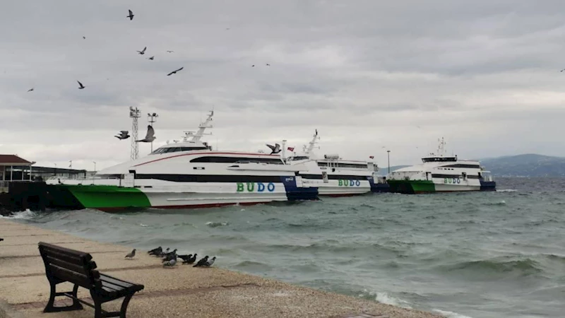 Boğaz’da bir devir kapandı: Arabalı vapur kaldırıldı