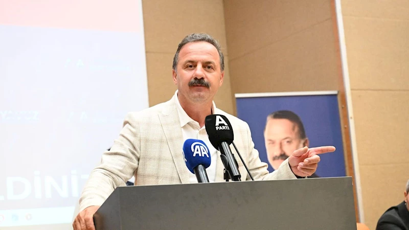 Yavuz Ağıralioğlu: Öcalan bin sene de geçse teröristtir!