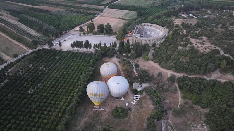 Antalya semalarında süzülen 